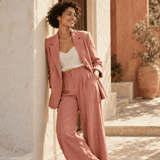 Ensemble veste et pantalon rose en lin